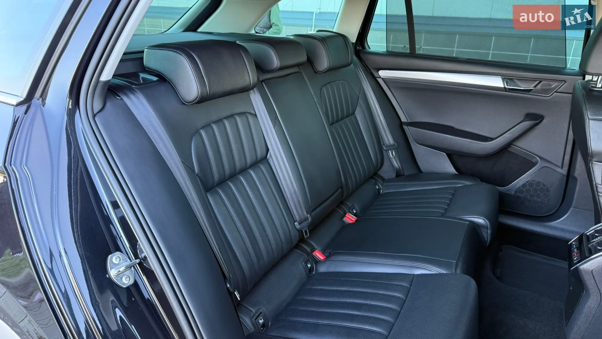 2019 Skoda Superb - мініатюра 14