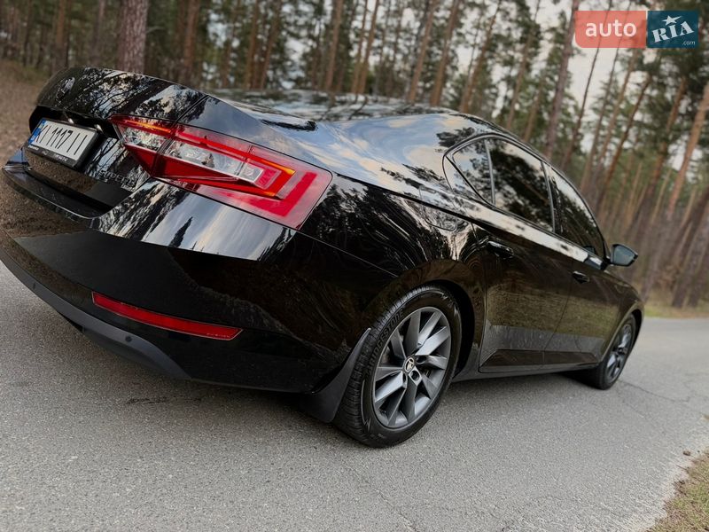 Лифтбек Skoda Superb 2019 в Киеве фото 9 Лифтбек Skoda Superb 2019 в Киеве