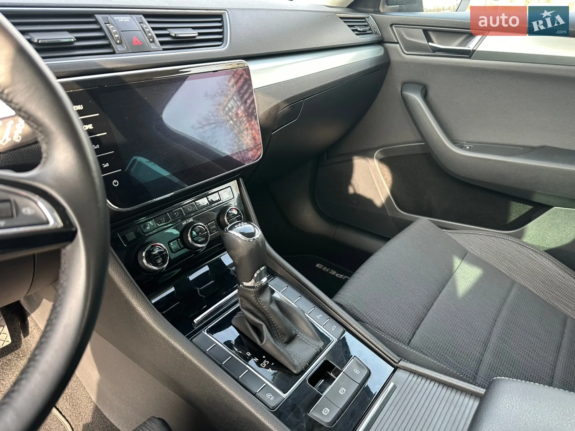 2017 Skoda Superb - мініатюра 20