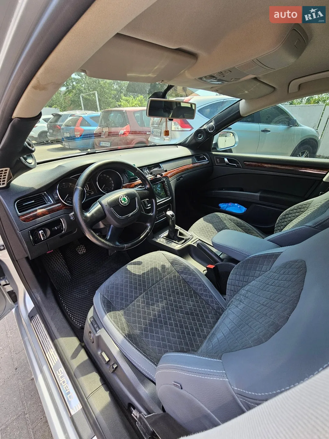 2012 Skoda Superb - мініатюра 16