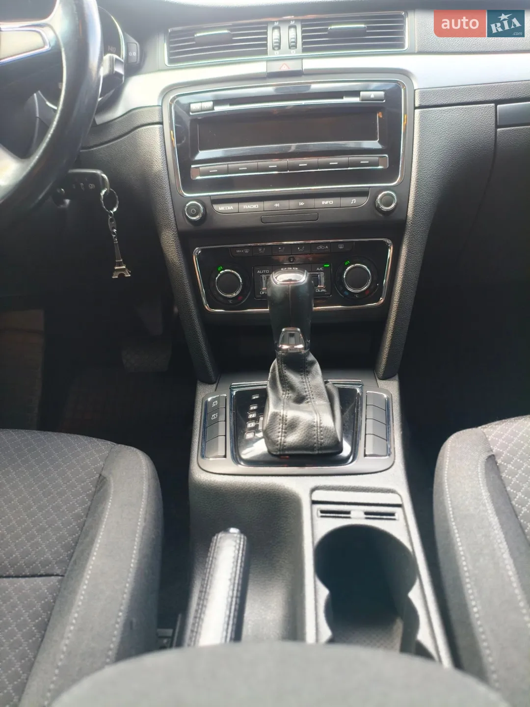 2013 Skoda Superb - мініатюра 13