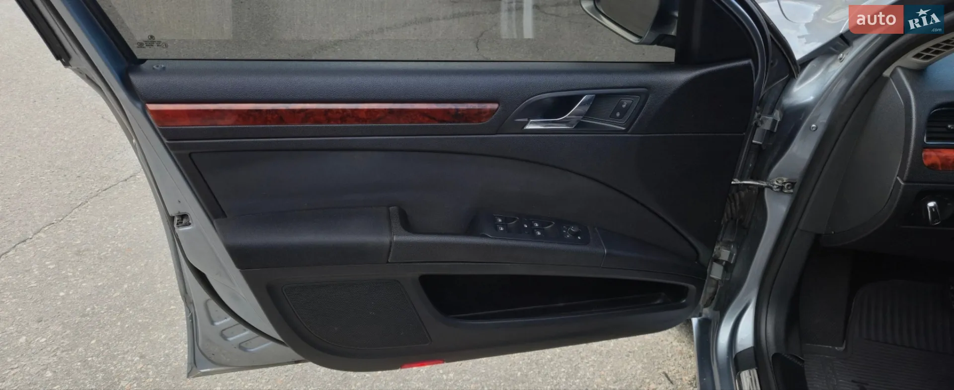 2010 Skoda Superb - мініатюра 11