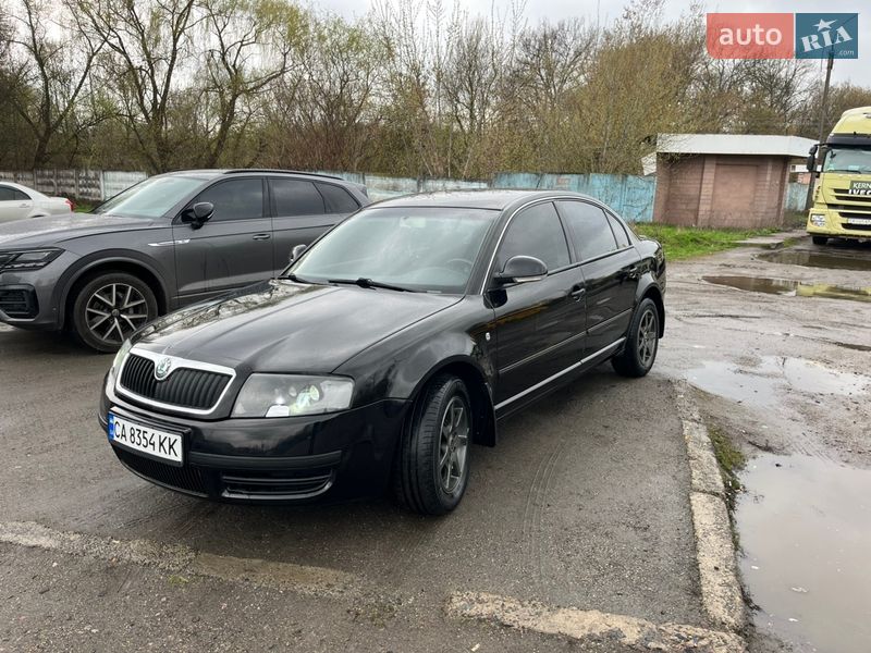 Лифтбек Skoda Superb 2006 в Смеле