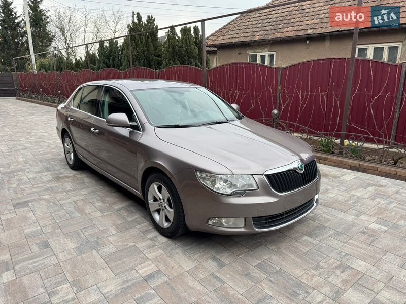 Skoda Superb 2010 Skoda Superb 2010
