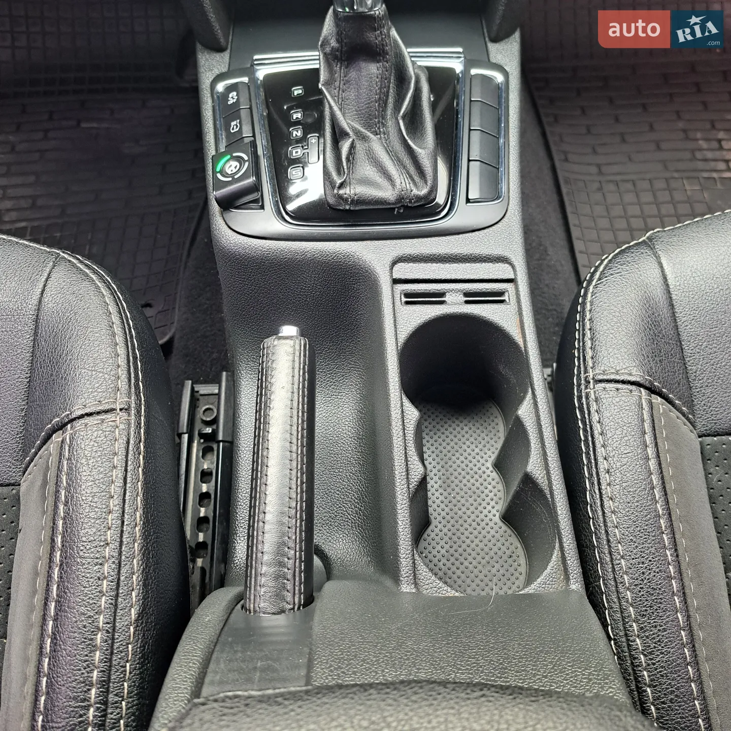 2010 Skoda Superb - мініатюра 36