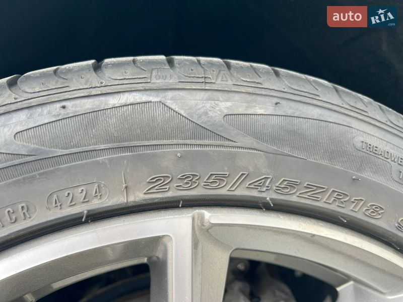 Універсал Skoda Superb 2020 в Ужгороді