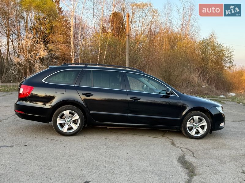 Універсал Skoda Superb 2012 в Львові фото 7 Універсал Skoda Superb 2012 в Львові