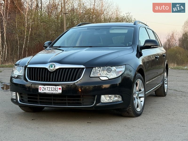 Універсал Skoda Superb 2012 в Львові фото 16 Універсал Skoda Superb 2012 в Львові
