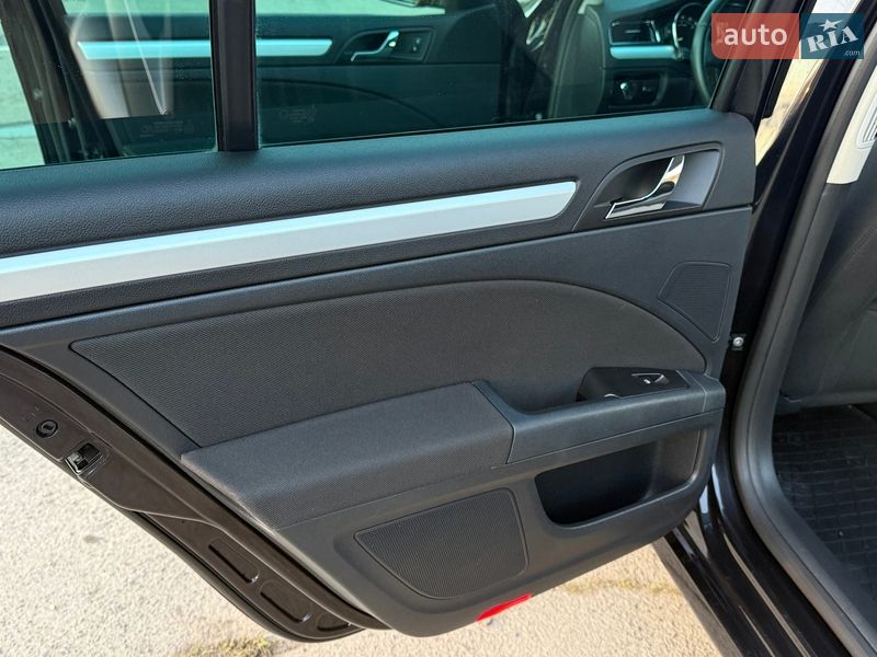 Універсал Skoda Superb 2012 в Львові фото 50 Універсал Skoda Superb 2012 в Львові