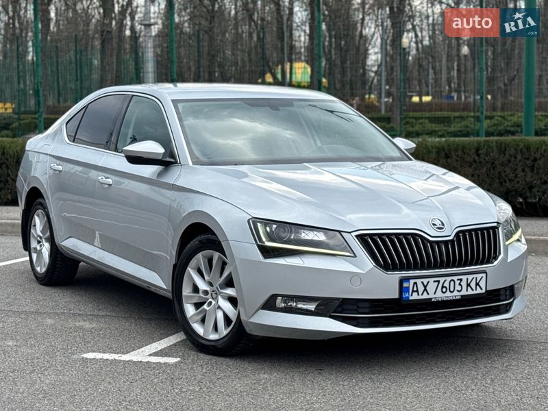 Ліфтбек Skoda Superb 2017 в Харкові фото Ліфтбек Skoda Superb 2017 в Харкові