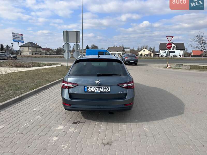 Універсал Skoda Superb 2017 в Львові