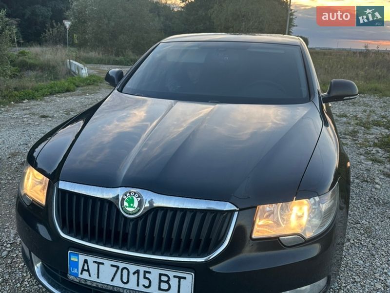Лифтбек Skoda Superb 2012 в Богородчанах