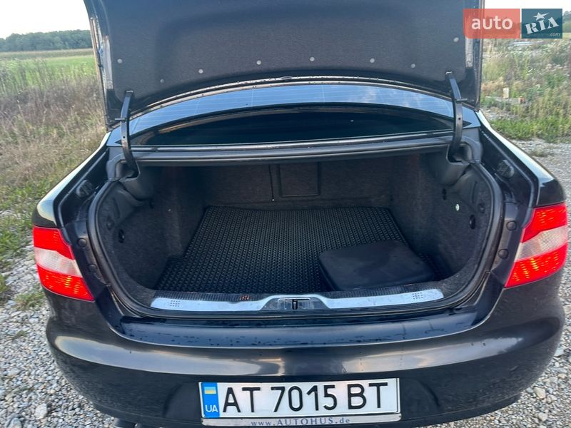 Лифтбек Skoda Superb 2012 в Богородчанах