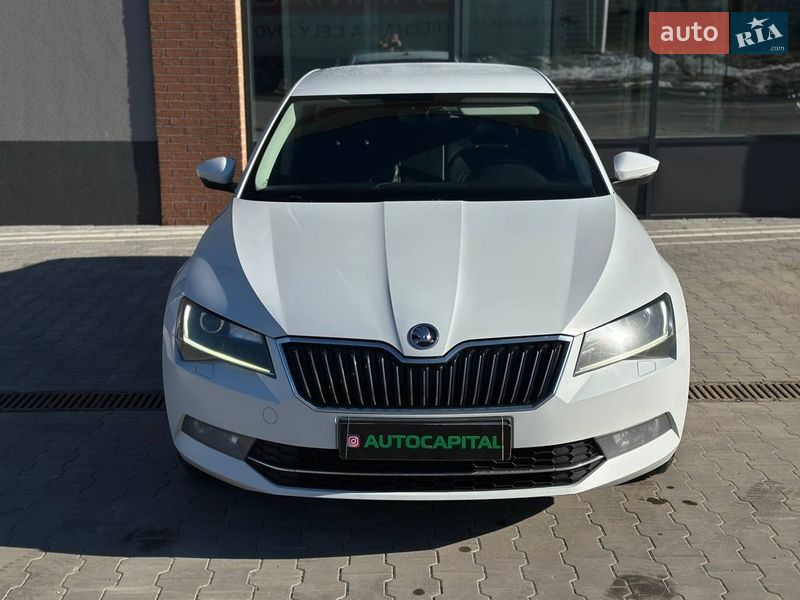 Ліфтбек Skoda Superb 2018 в Києві фото 5 Ліфтбек Skoda Superb 2018 в Києві