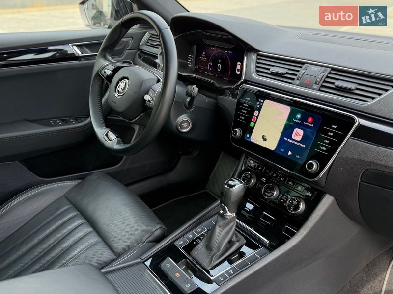 Ліфтбек Skoda Superb 2022 в Ужгороді