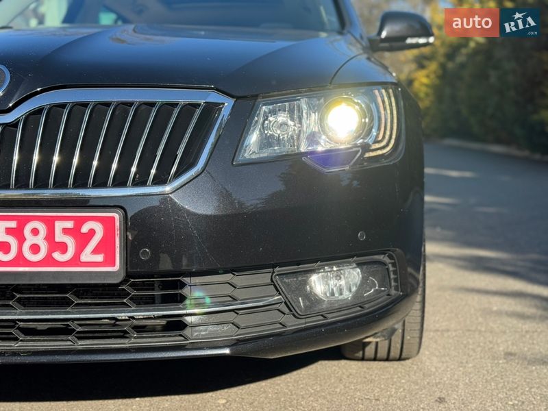 Універсал Skoda Superb 2014 в Києві фото 45 Універсал Skoda Superb 2014 в Києві