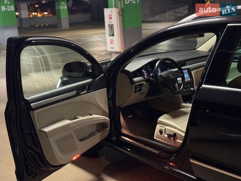 Універсал Skoda Superb 2014 в Києві фото 66 Універсал Skoda Superb 2014 в Києві