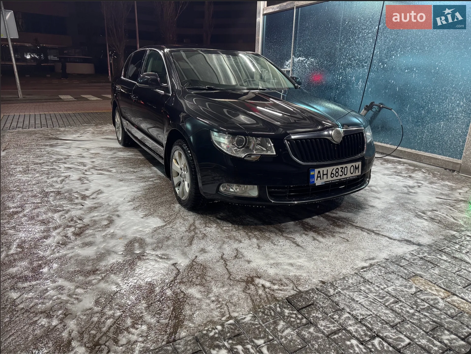 2010 Skoda Superb - фото 1