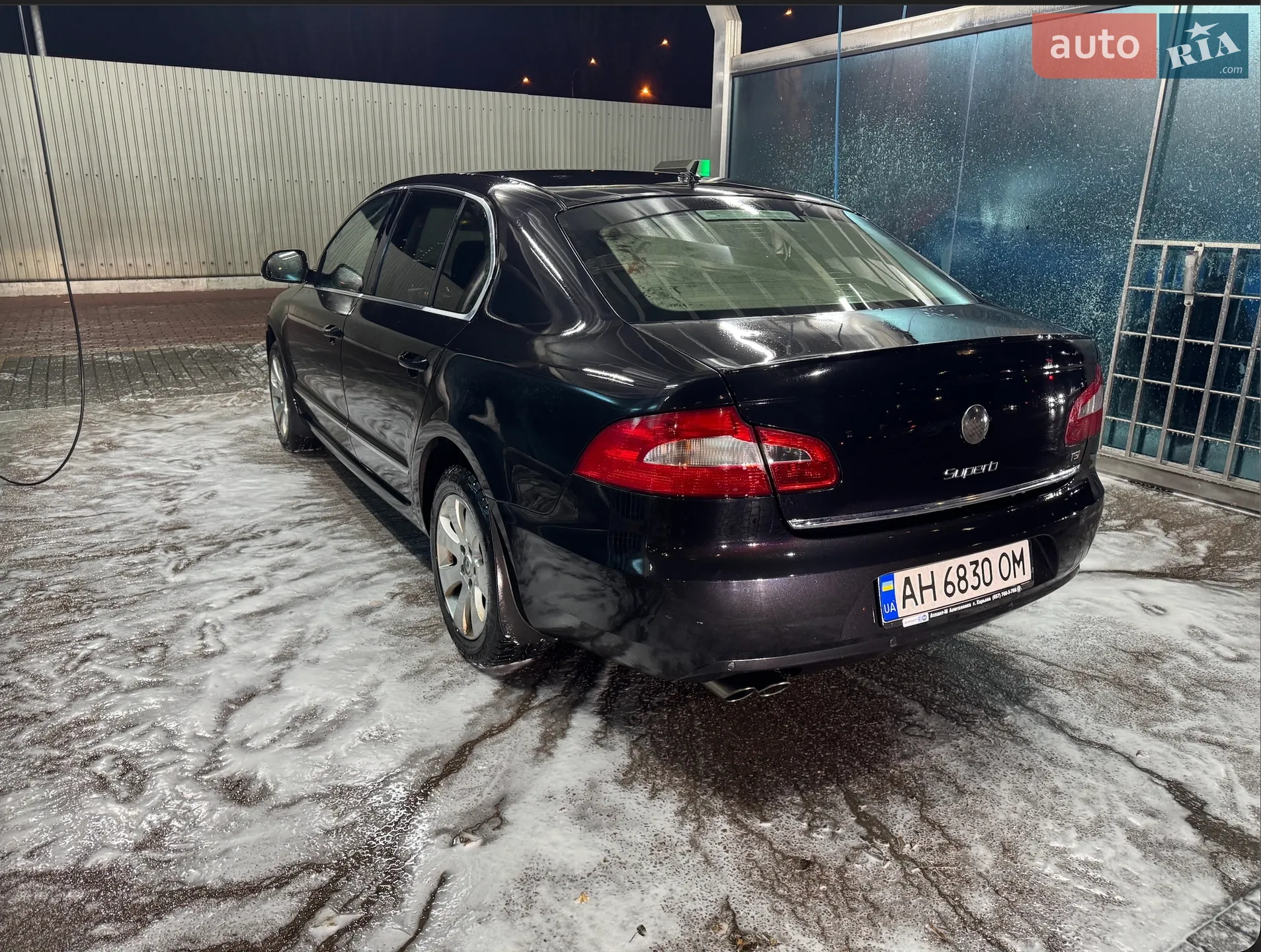2010 Skoda Superb - мініатюра 4
