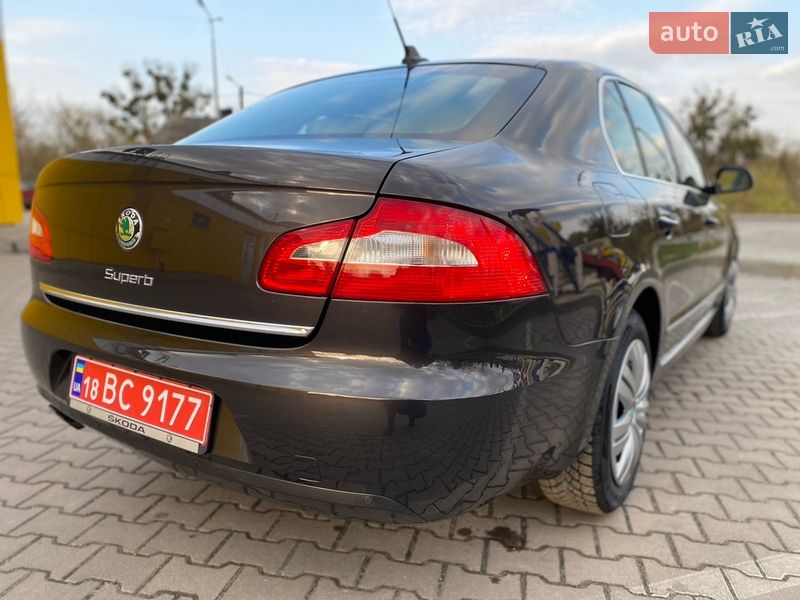 Ліфтбек Skoda Superb 2009 в Коростені фото 4 Ліфтбек Skoda Superb 2009 в Коростені