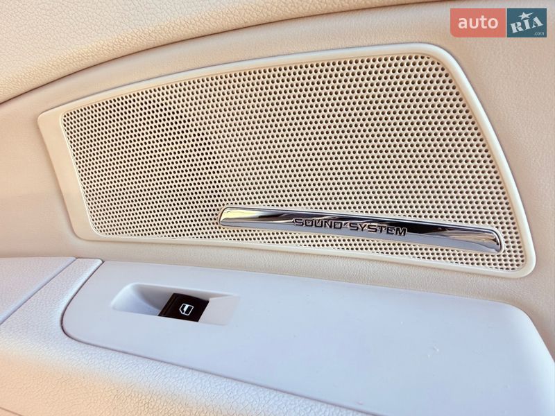 Универсал Skoda Superb 2013 в Киеве