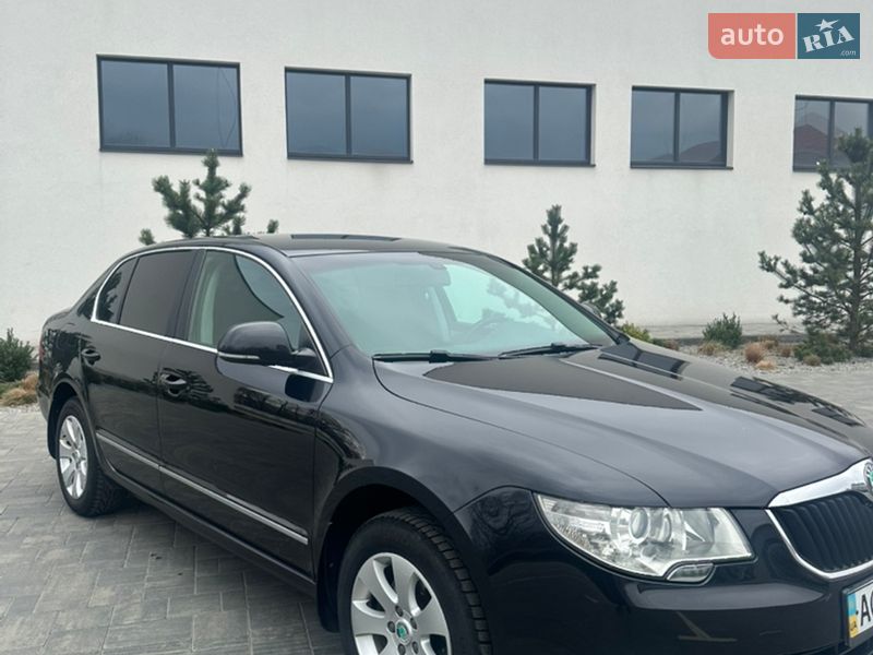 Ліфтбек Skoda Superb 2012 в Луцьку