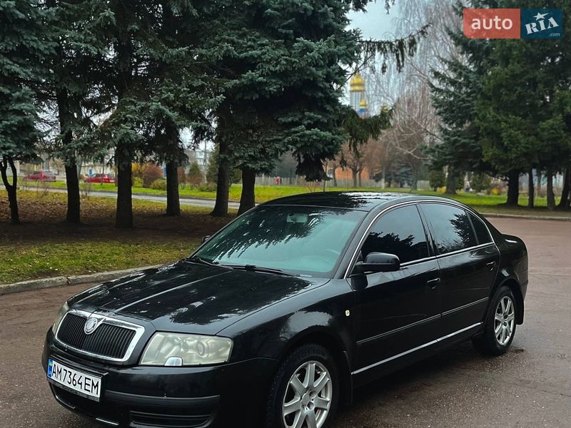 Skoda Superb 2006