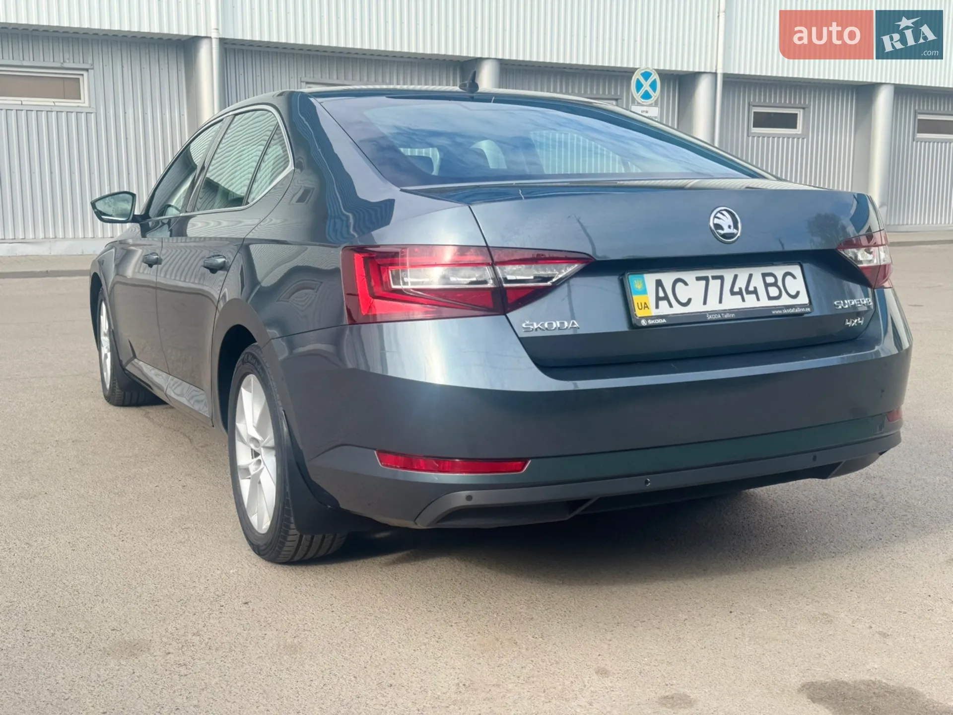 2017 Skoda Superb - мініатюра 5