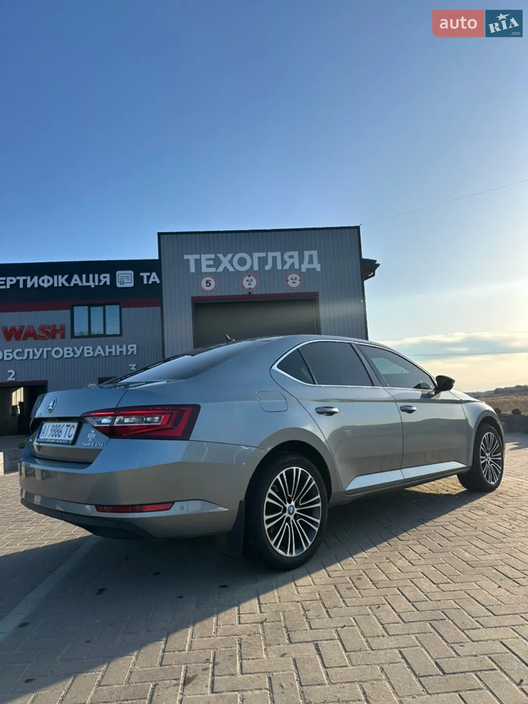 2016 Skoda Superb - мініатюра 7