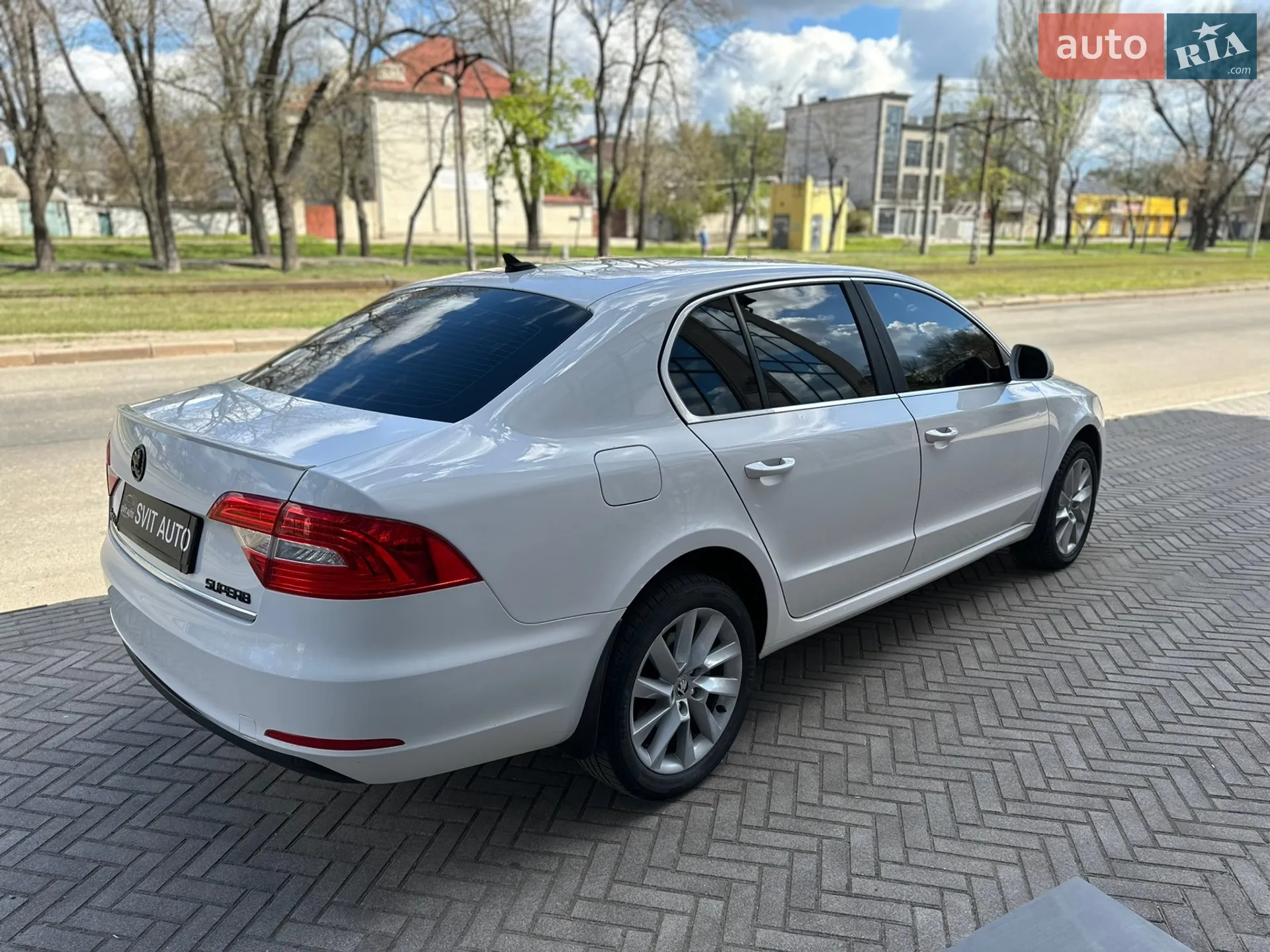 2013 Skoda Superb - мініатюра 6