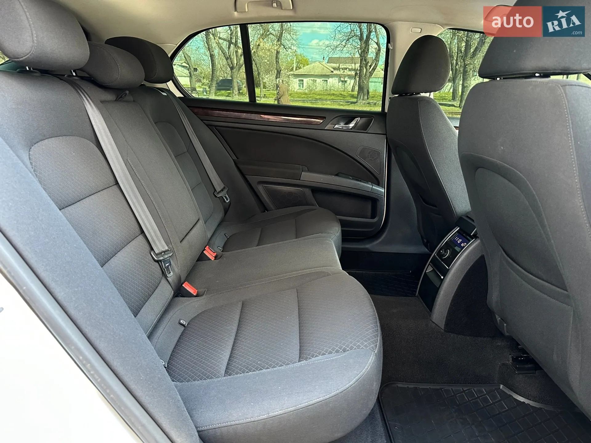 2013 Skoda Superb - мініатюра 22