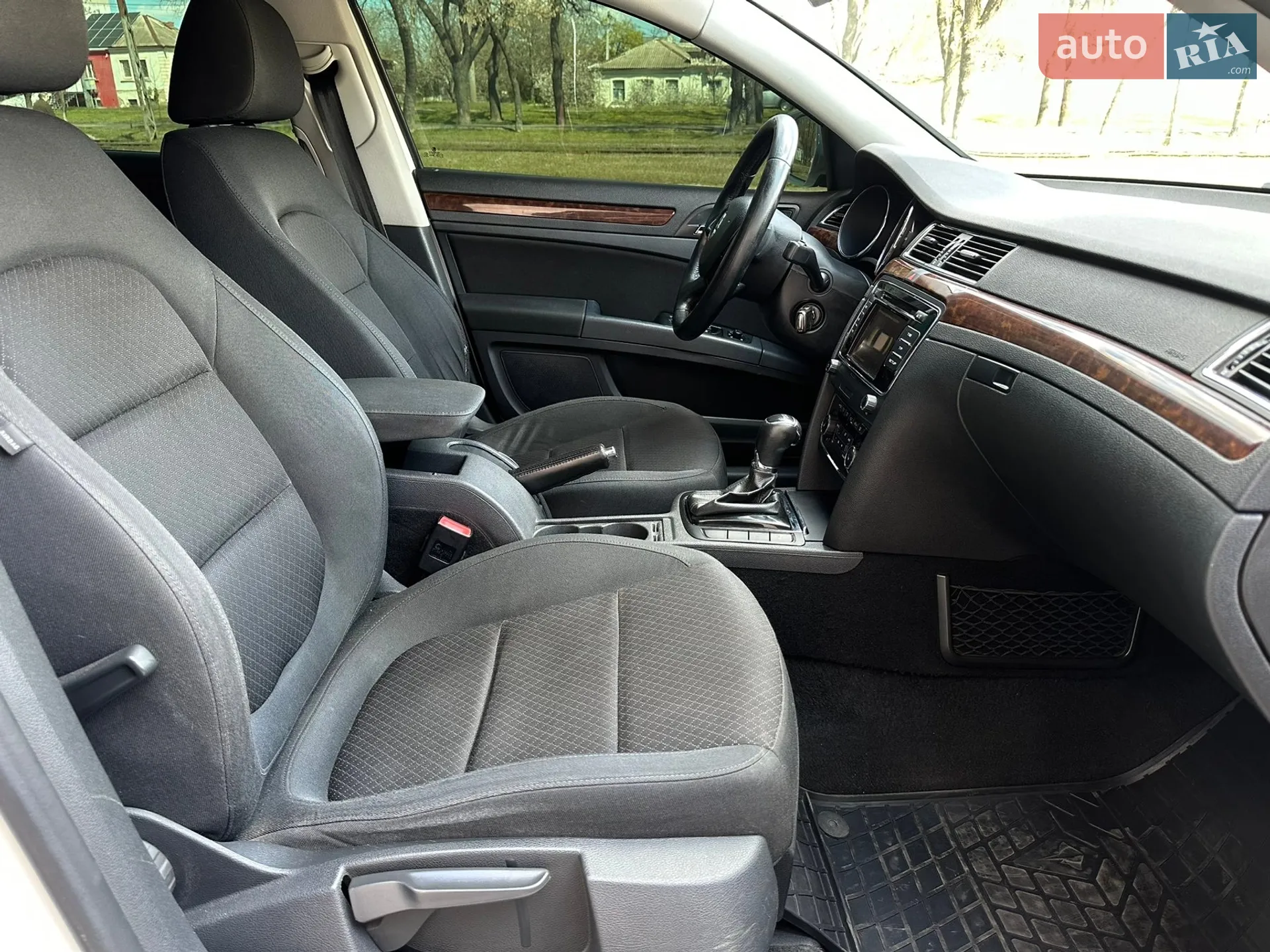 2013 Skoda Superb - мініатюра 25