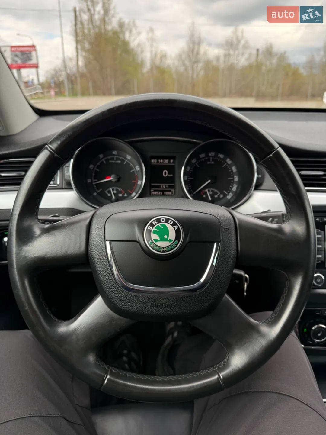 2011 Skoda Superb - мініатюра 36