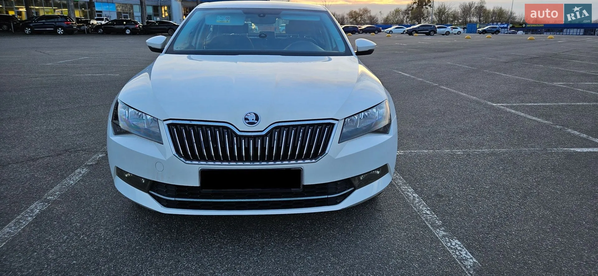 2016 Skoda Superb - мініатюра 8