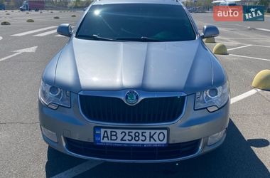 Универсал Skoda Superb 2013 в Киеве