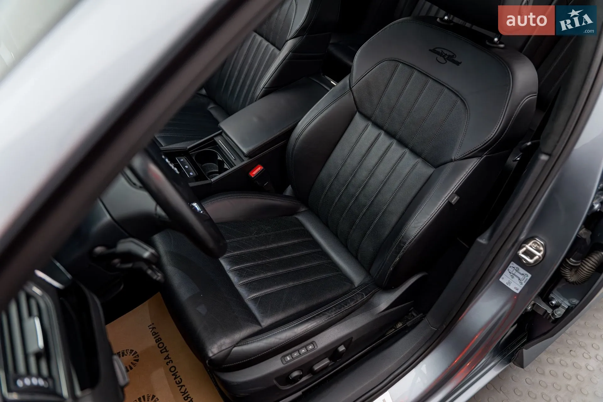 2019 Skoda Superb - мініатюра 11