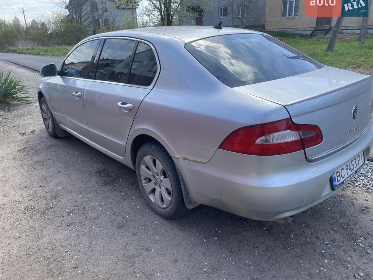 2010 Skoda Superb - мініатюра 12