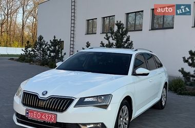 Универсал Skoda Superb 2017 в Луцке