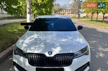 Лифтбек Skoda Superb 2022 в Одессе