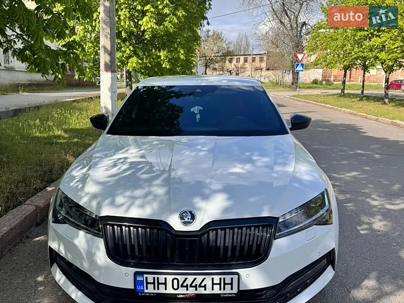 Skoda Superb 2021 VIN TMBCR8NP0MB300154 фото оголошення 34 з 69