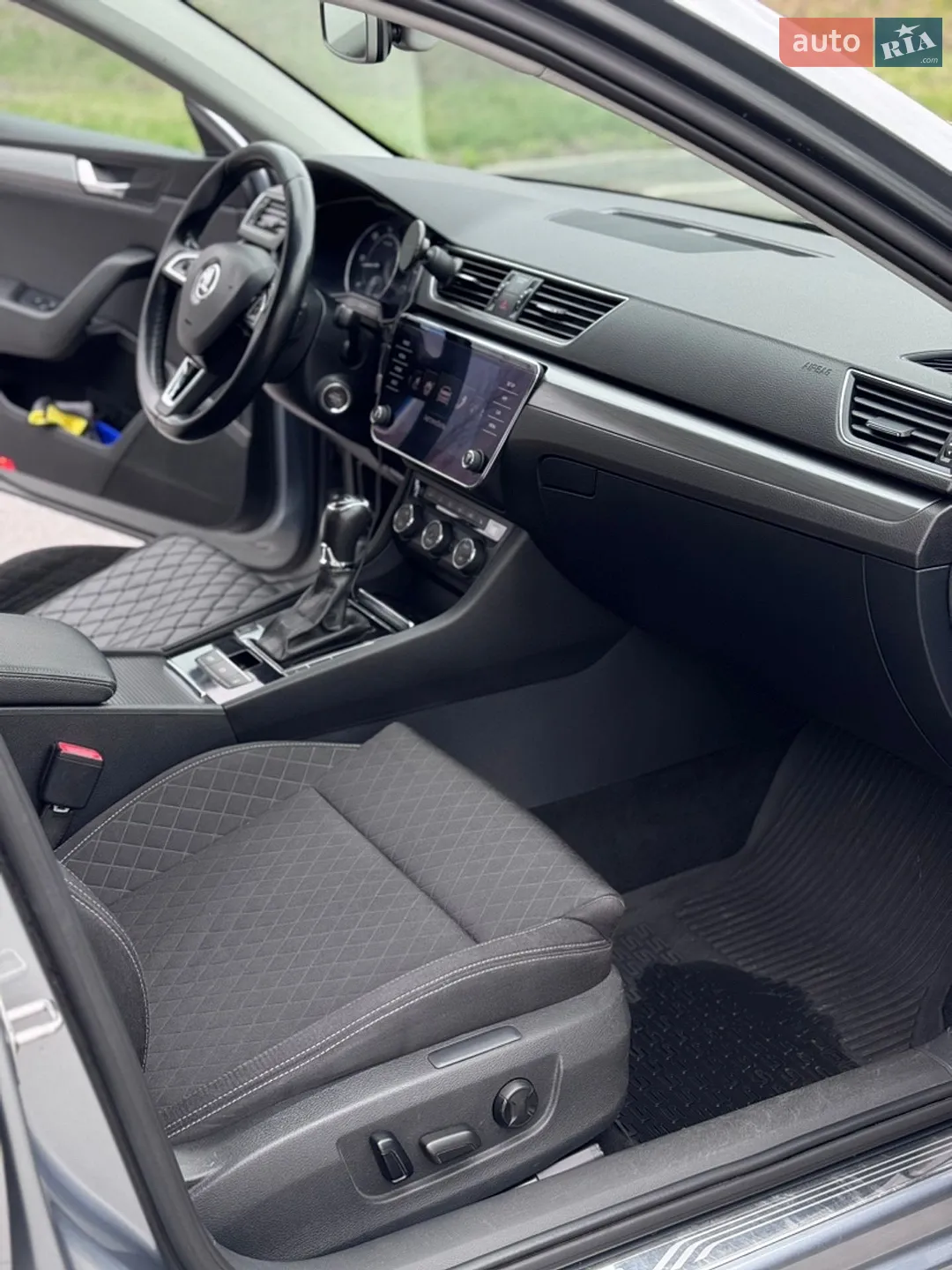 2015 Skoda Superb - мініатюра 20