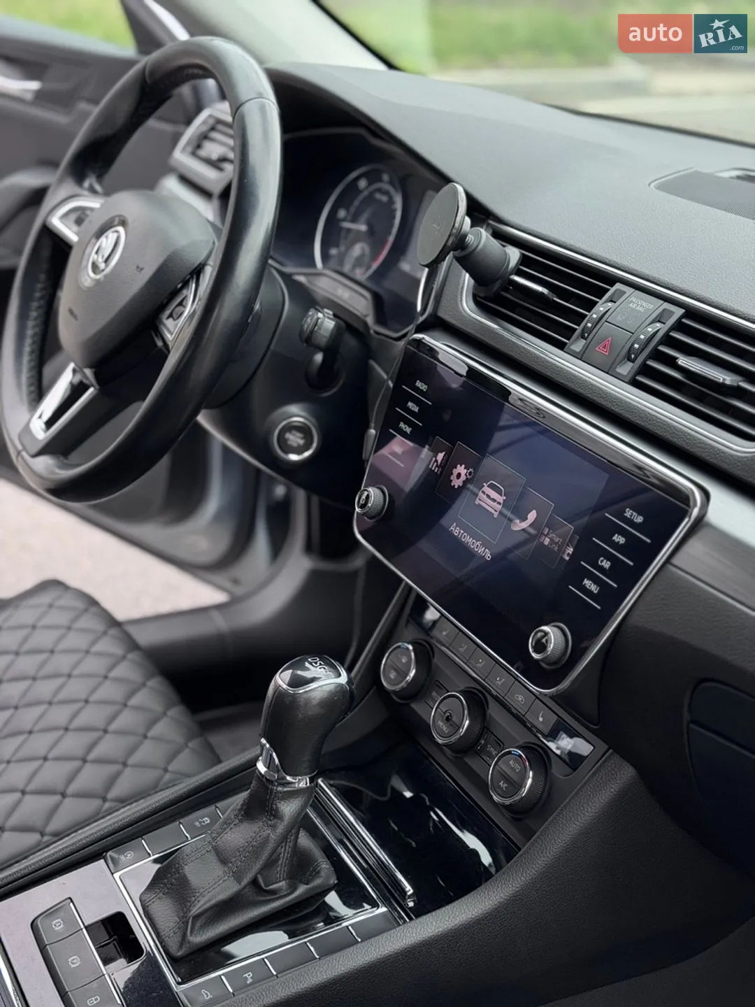 2015 Skoda Superb - мініатюра 21