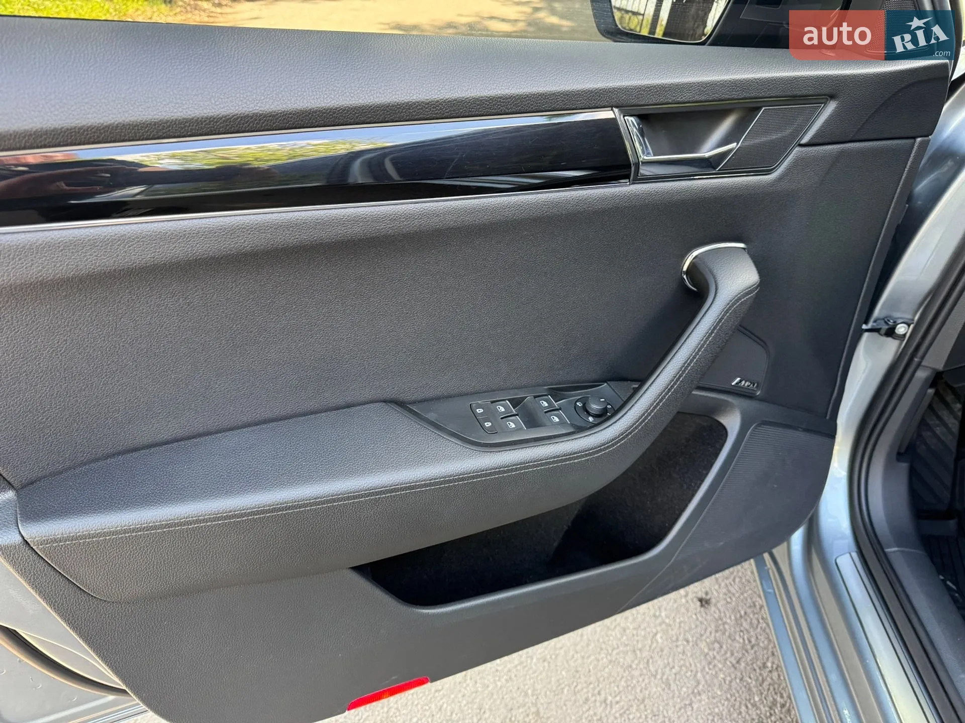 2019 Skoda Superb - мініатюра 4