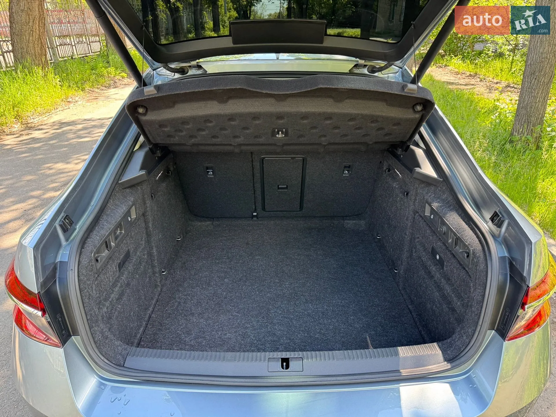 2019 Skoda Superb - мініатюра 15