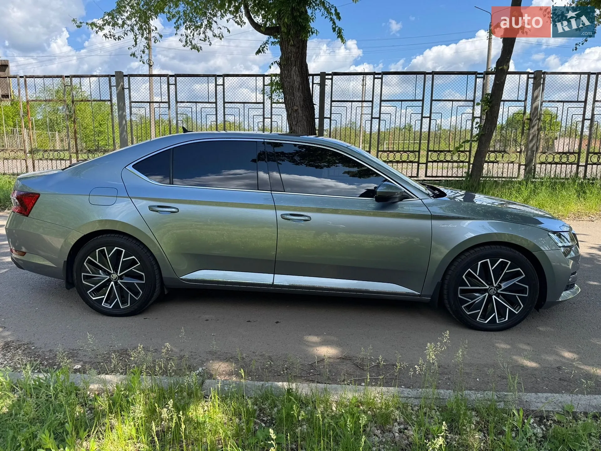 2019 Skoda Superb - мініатюра 28