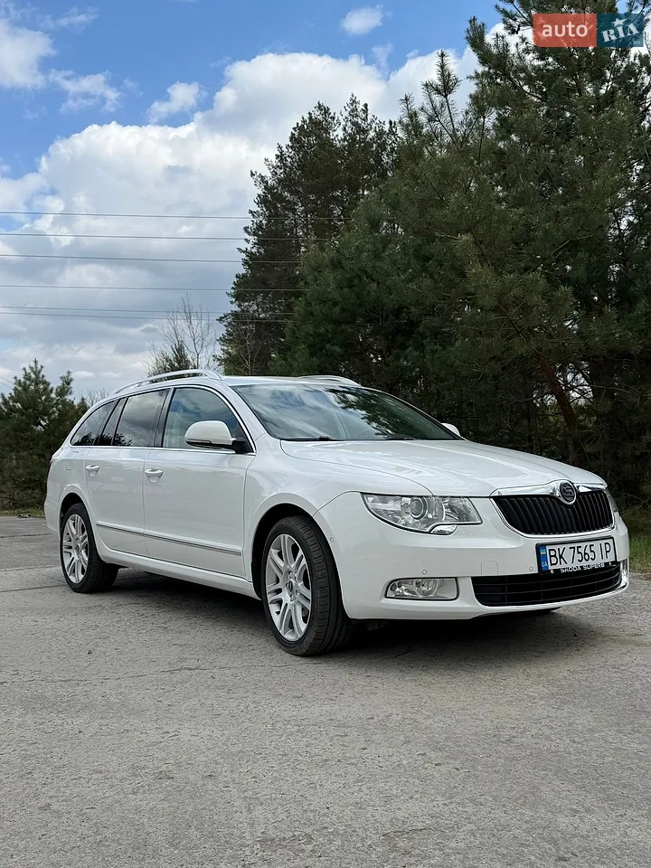 2011 Skoda Superb - мініатюра 14