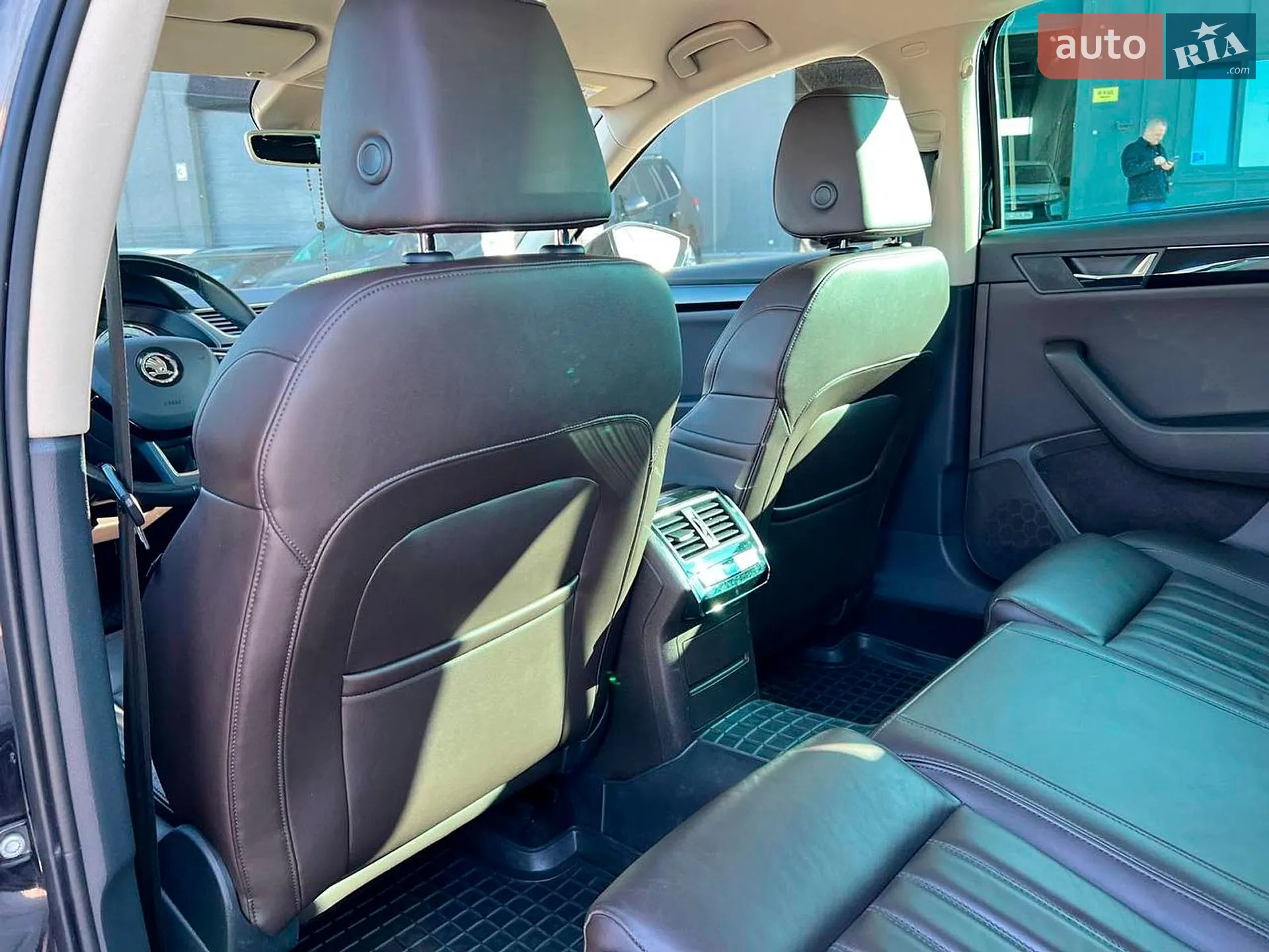 2016 Skoda Superb - мініатюра 41