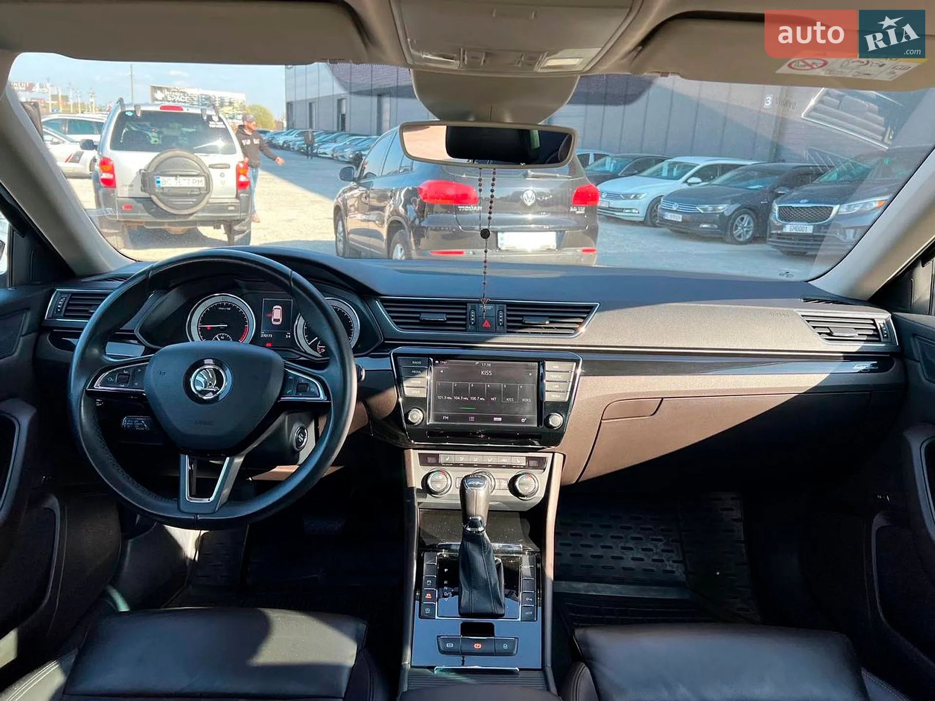 2016 Skoda Superb - мініатюра 45