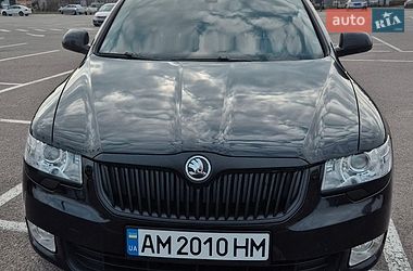 Универсал Skoda Superb 2010 в Житомире