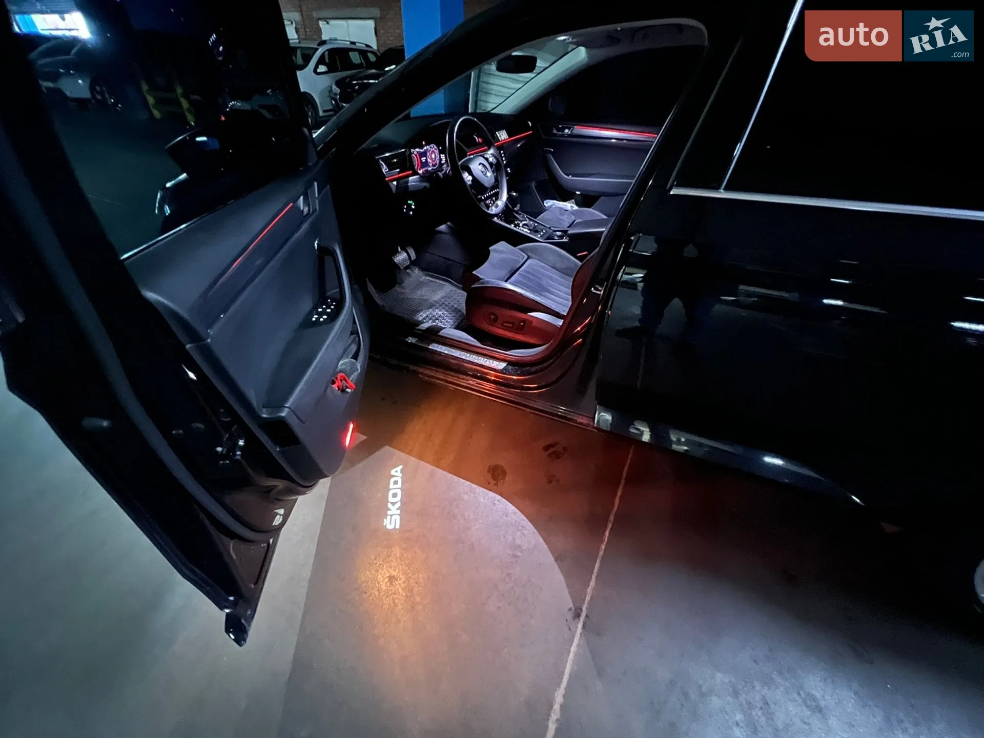 2020 Skoda Superb - мініатюра 5